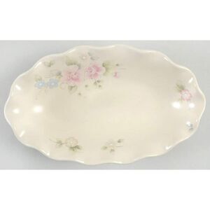 Pfaltzgraff Fluted Relish Dish In Beautiful Condition